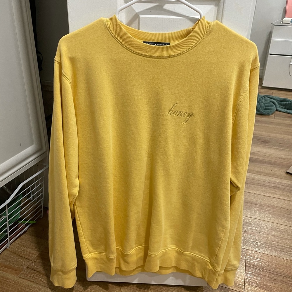 Brandy Melville Honey Sweatshirt 💛